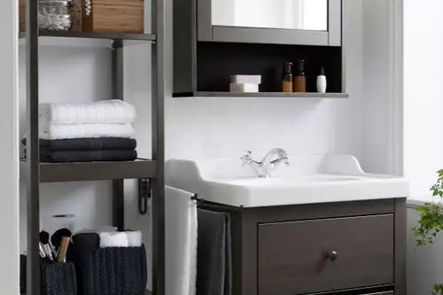 5 sfaturi usor de implementat pentru decorarea bailor mici