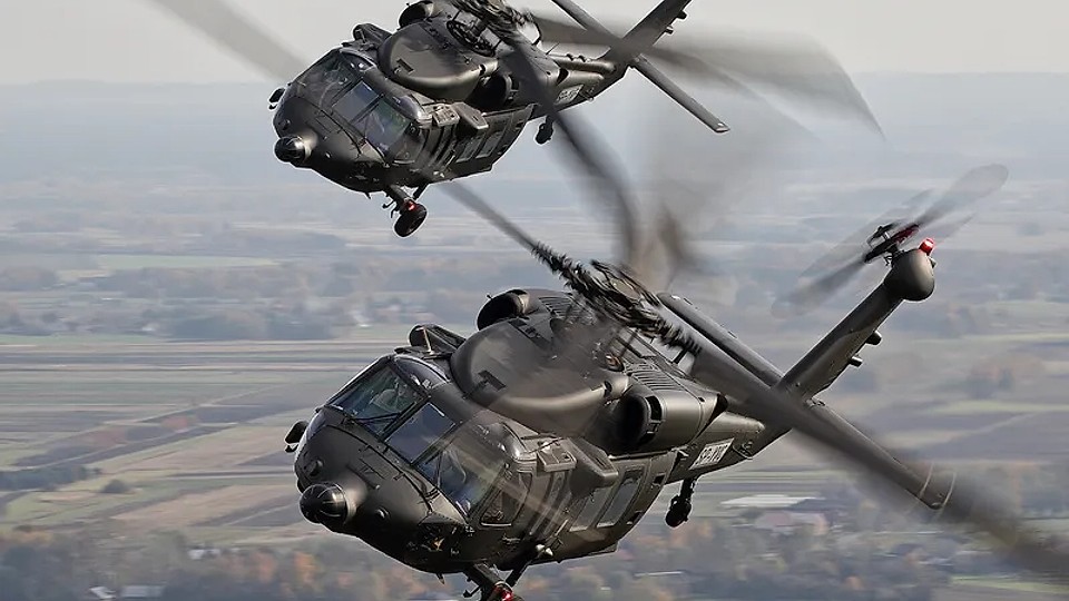 Black Hawk zboară peste România: Aeronava multi-misiune care asigură siguranța și securitatea țării