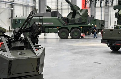 Polonia cumpără sistem de apărare anti-drone contra lui Putin de 3.500.000.000€. Cu ce ripostează România?