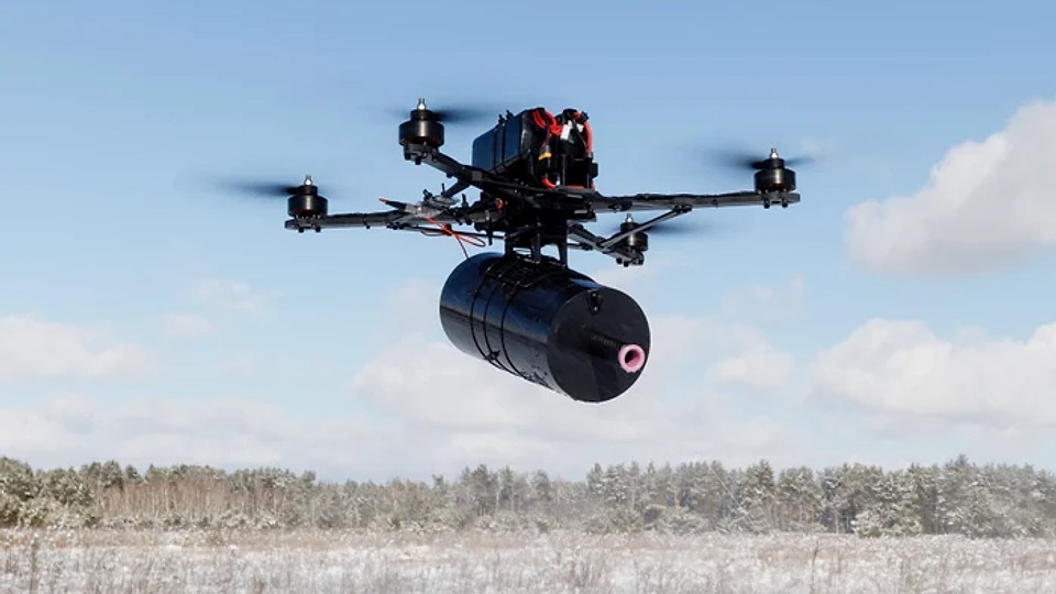 „Ultima soluție”. Cum reușesc soldații ucraineni din prima linie să doboare dronele rusești