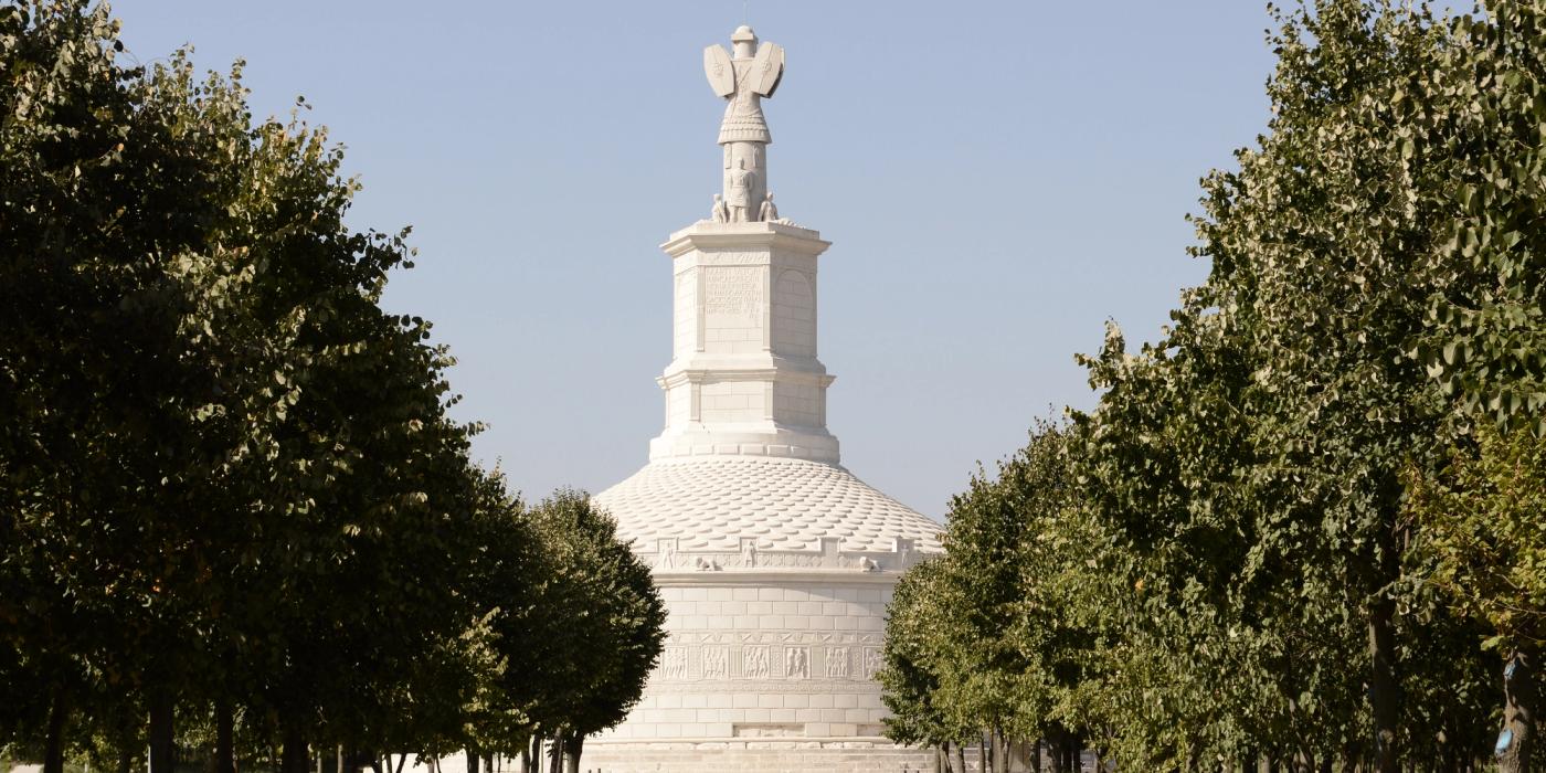 Monumentul de la Adamclisi: Trofeul lui Traian și ecoul unei victorii milenare