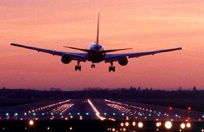 Grevele de la aeroportul britanic Gatwick ar putea afecta vacanţele de vară ale călătorilor