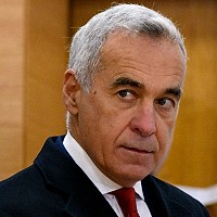 Călin Georgescu continuă să împrăștie informații false: i-a zis unui fost contractor CIA că NATO va ataca Rusia de la baza Kogălniceanu din România