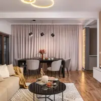 Un spațiu modern și primitor pentru un cuplu tânăr