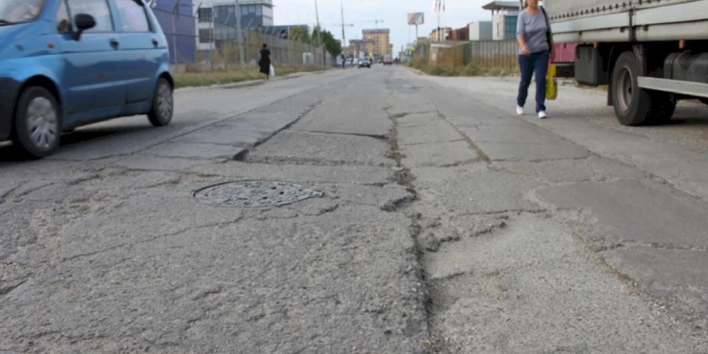 Drumul Osiei, cel care leagă Iuliu Maniu și Militari Residence, va fi în cele din urmă reparat