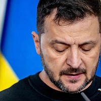 SUA și Ucraina discută viitorul războiului: Zelenski pregătește o întâlnire cu Trump?