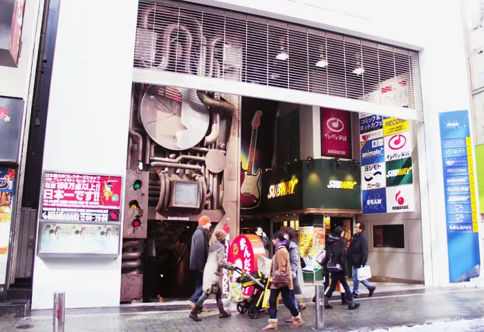 Cele mai ciudate 15 cladiri din lume