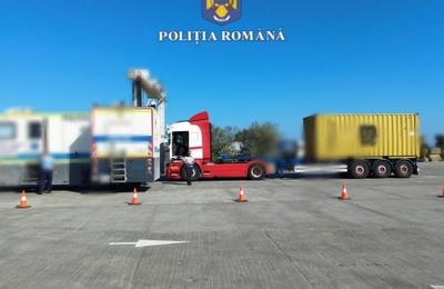 Transporturile containerizate desfăşurate prin porturile Constanţa şi Constanţa Sud – Agigea au fost controlate de poliţişti / Au fost date amenzi de peste 23.000 lei