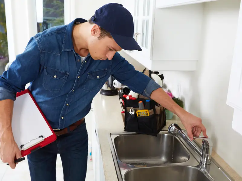 10 lucruri pe care trebuie sa le verifici la o casa inainte sa o cumperi