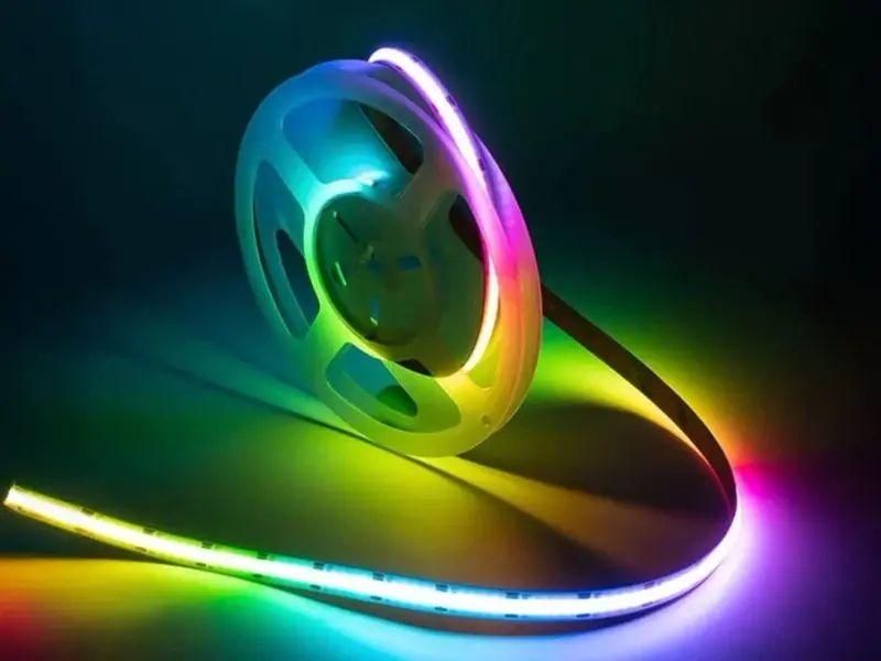 Benzi LED: Soluția Eficientă și Economică pentru Iluminat Modern