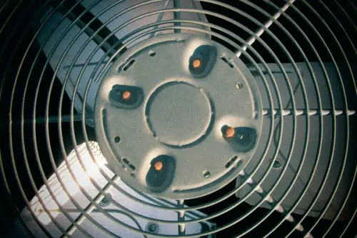 Sfaturi pentru economisirea energiei cu ajutorul ventilatoarelor