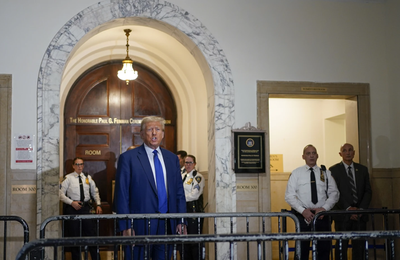 Trump, amendat cu 10.000 de dolari, în urma unor comentarii înainte de procesul civil în care este judecat de fraudă la New York