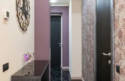 Designing a Long and Narrow Hallway