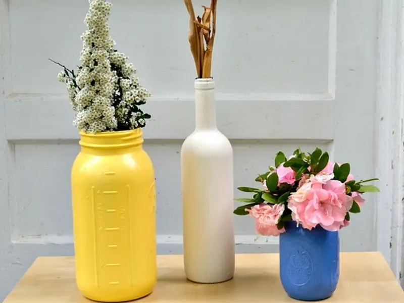 Cum sa vopsesti o sticla sau un borcan