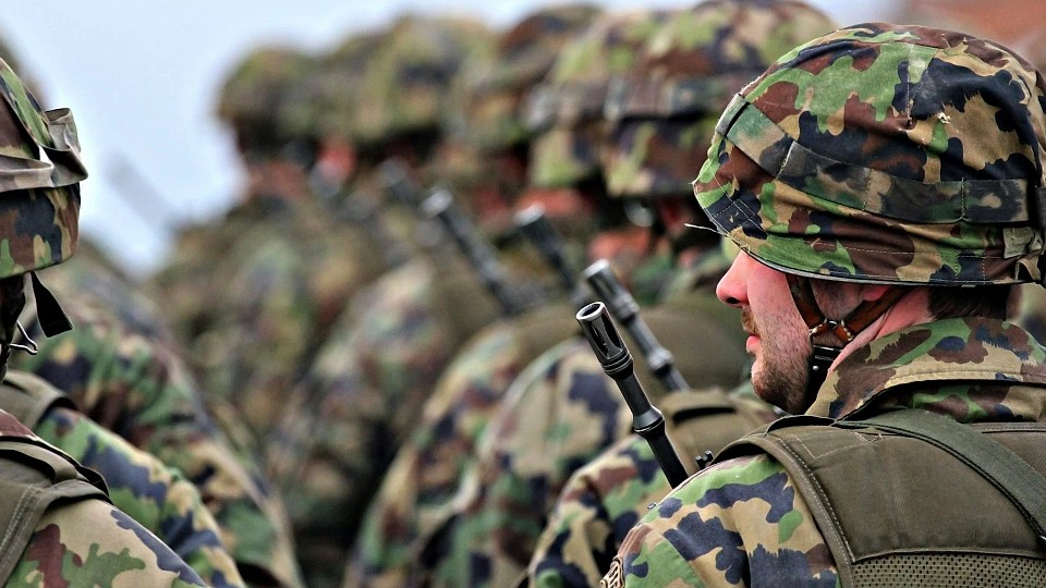 Europa se pregătește de război. Țara unde serviciul militar devine obligatoriu și pentru femei