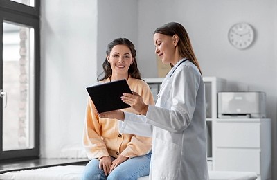 De ce să alegi o clinică privată pentru medicina muncii și controalele periodice?