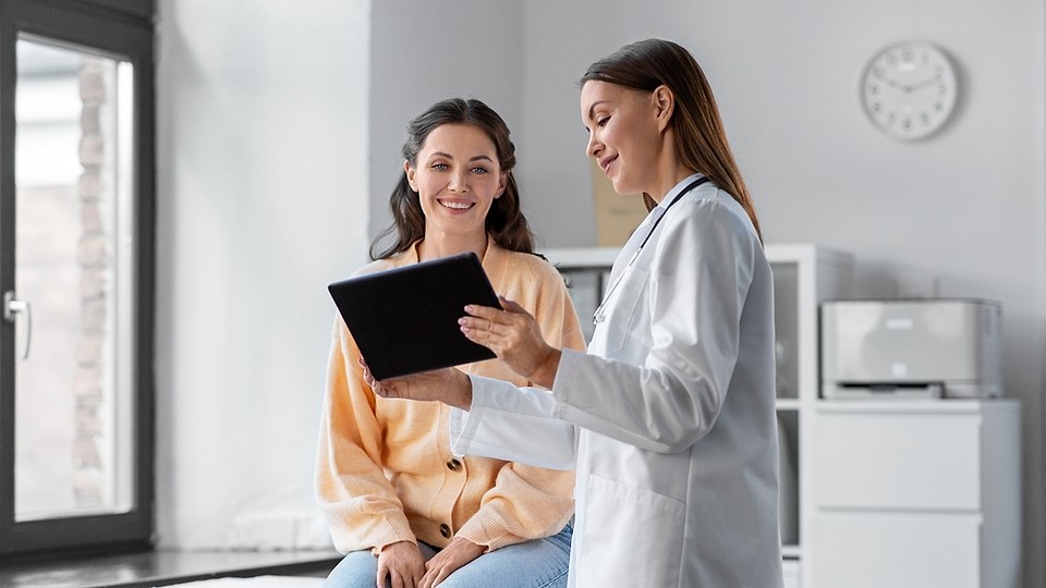 De ce să alegi o clinică privată pentru medicina muncii și controalele periodice?