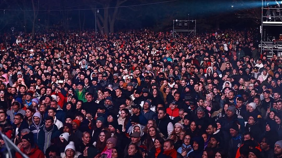 Chiar dacă vremea de afară este friguroasă, Bucureștiul oferă numeroase opțiuni pentru petrecerea timpului liber în acest weekend.