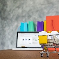 E-commerce-ul atrage tot mai mulți corporatiști. Profit Way va lansa 1.000 de noi afaceri online