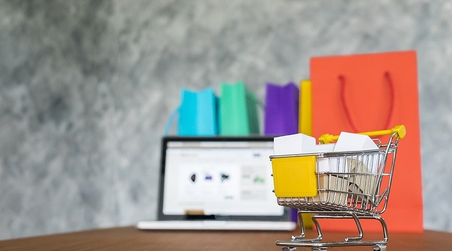E-commerce-ul atrage tot mai mulți corporatiști. Profit Way va lansa 1.000 de noi afaceri online