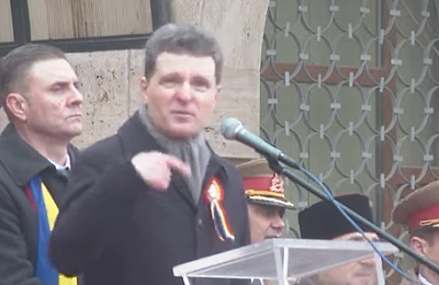 VIDEO | Nicușor Dan a fost huiduit la Focșani de ziua Unirii Principatelor. Președintele i-a luat peste picior pe românii care vociferau împotriva sa: Uitați-vă cine sunt oamenii în care vă puneți speranțele