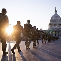 New York și Washington, în alertă de grad zero: forțe speciale pe străzi după loviturile din Iran
