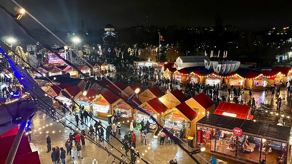 Fuego, Smiley și Loredana, printre artiștii care vor cânta la West Side Christmas Market 2025. Programul concertelor din prima săptămână a Târgului de Crăciun din Drumul Taberei