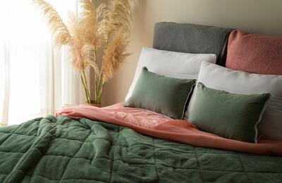 Texturile ideale pentru dormitor în toamna anului 2024