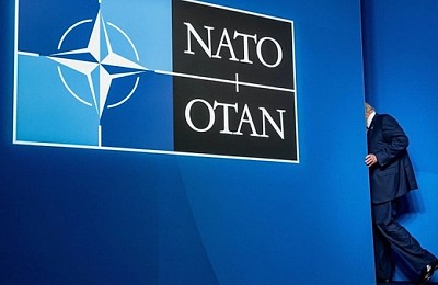 Trump amenință să distrugă NATO și pacea de 77 de ani din Europa: „E un tigru de hârtie. Putin știe asta”