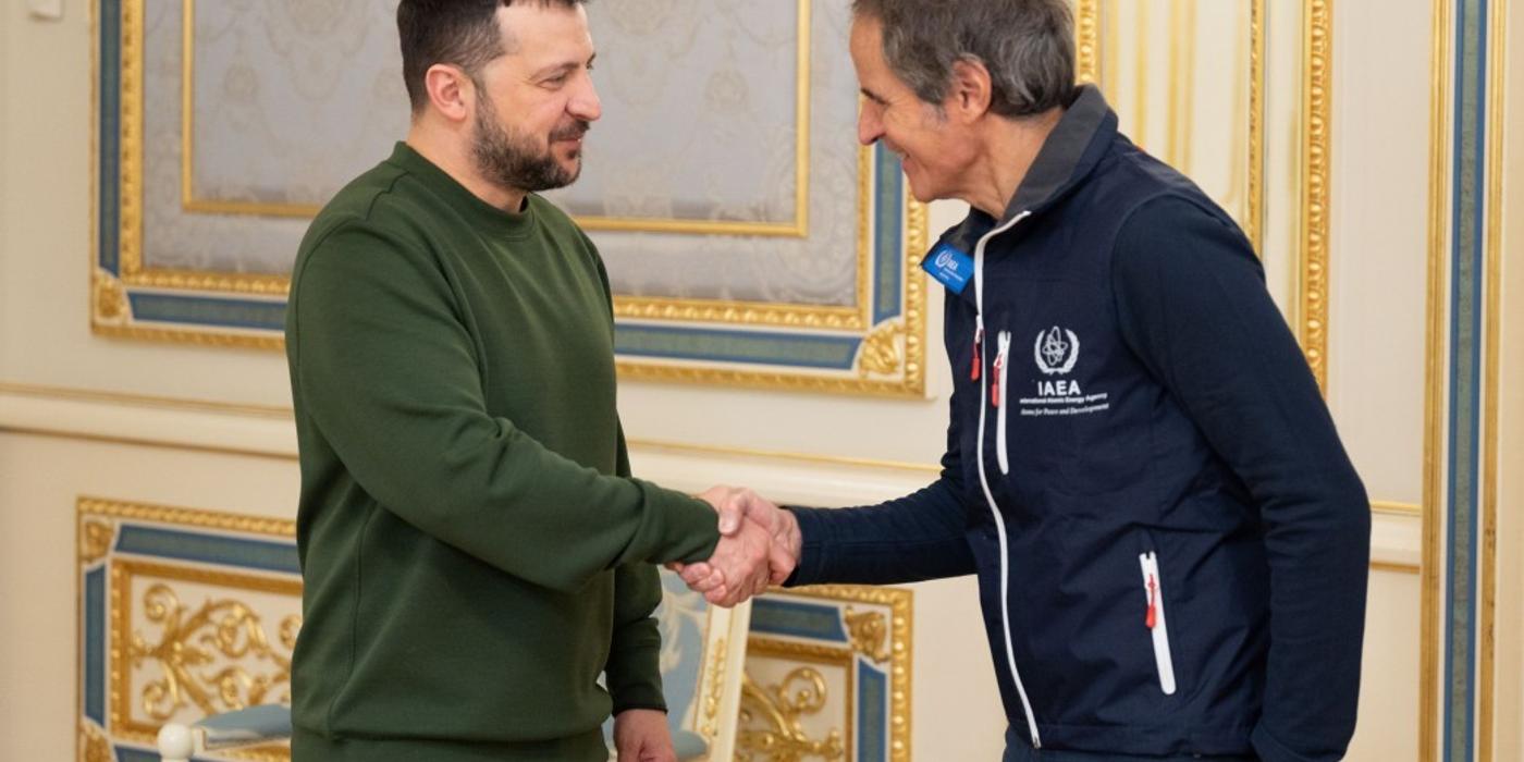 Şeful AIEA s-a întâlnit cu Zelenski înainte de a vizita, miercuri, centrala nucleară Zaporojie