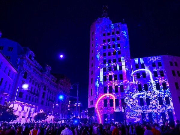 Orașul luminii și labirintul urban. Cum recuperează pietonii bulevardele la Spotlight și ce trasee schimbă STB-ul