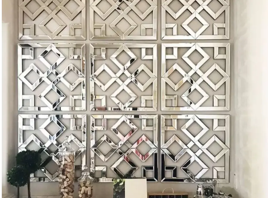 Tablouri decorative din oglinzi: un proiect DIY elegant și versatil