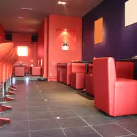 Top 6 idei inedite de amenajare a unui bar în stil Art Deco