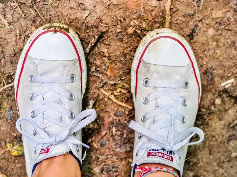 Cum sa iti amenajezi camera daca esti pasionat de adidasi