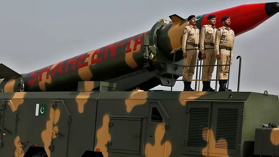 Turcia anunță că intră în cursa înarmării nucleare regionale. Putin cere descurajarea acestui proces