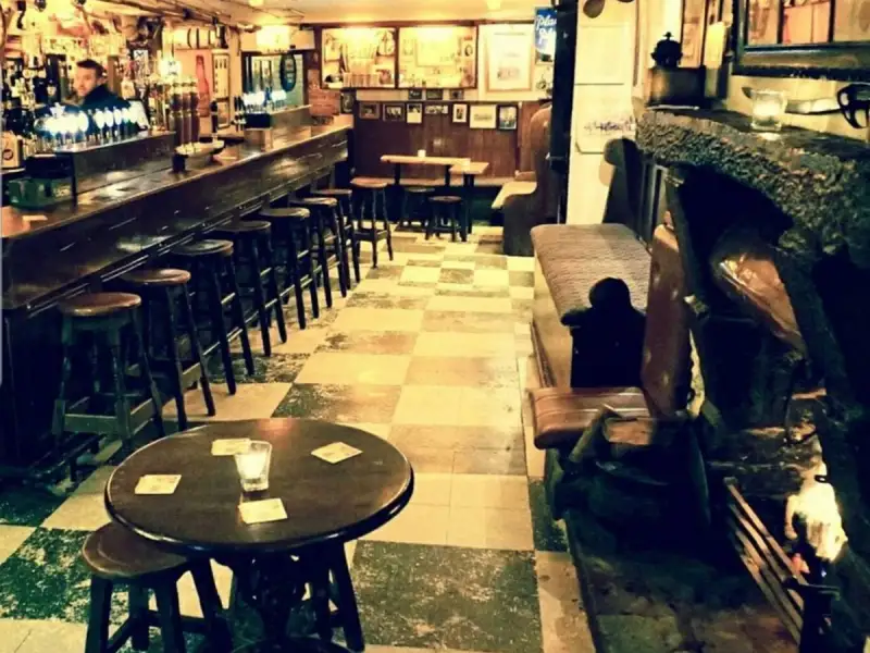 Barul lui Sean și povestea amenajării sale