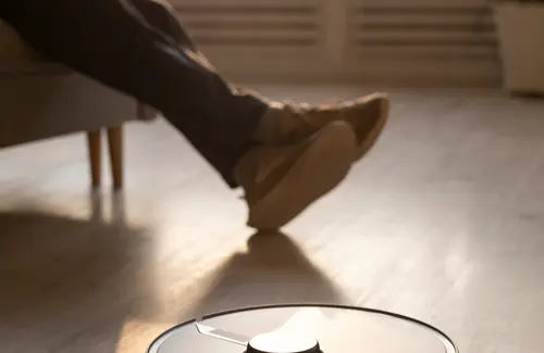 Curățenia zilnică pe suprafețe mari previne acumularea murdăriei