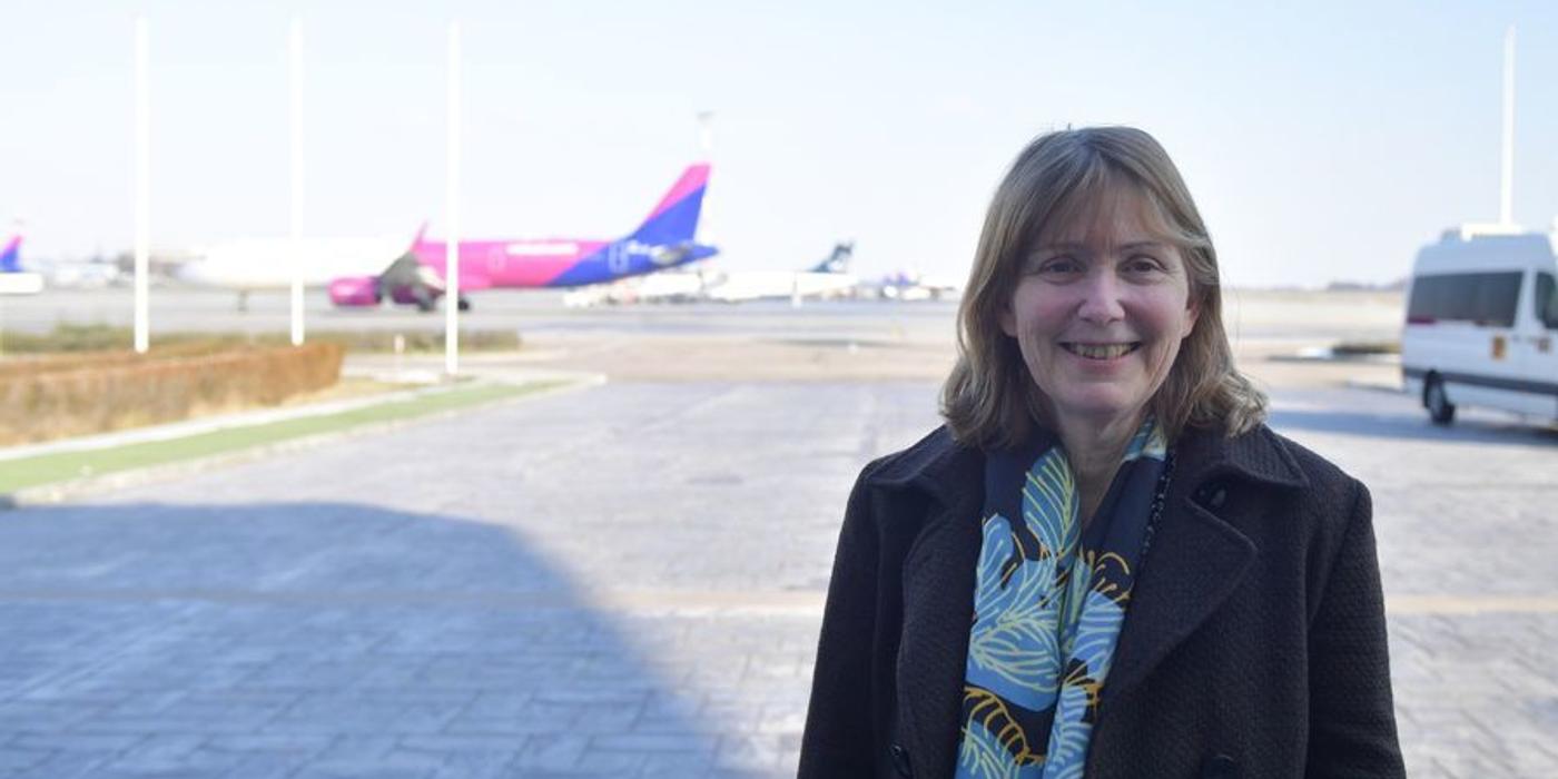 Ambasadoarea SUA, Kathleen Kavalec: O Românie rezistentă economic, care îşi sprijină uşor nevoile defensive şi contribuie la securitatea comună, reprezintă un factor crucial / Nu doar Ucraina depinde de tăria noastră. Şi prietenii din R. Moldova merită un viitor independent