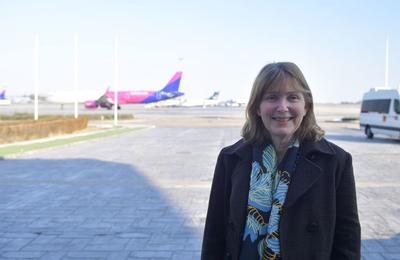 Ambasadoarea SUA, Kathleen Kavalec: O Românie rezistentă economic, care îşi sprijină uşor nevoile defensive şi contribuie la securitatea comună, reprezintă un factor crucial / Nu doar Ucraina depinde de tăria noastră. Şi prietenii din R. Moldova merită un viitor independent