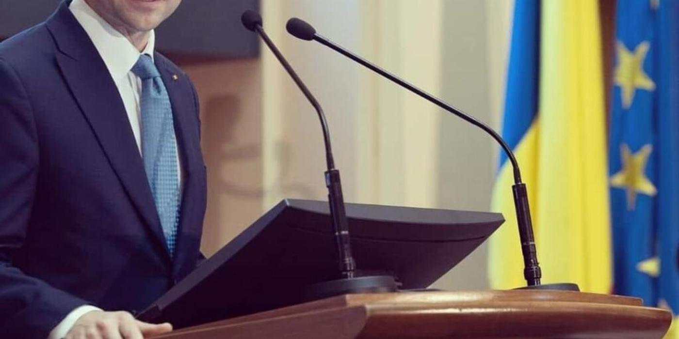 Candidatul surpriză pregătit de PNL-PSD la Primăria Capitalei. Gabriela Firea n-ar mai fi în „cărți”