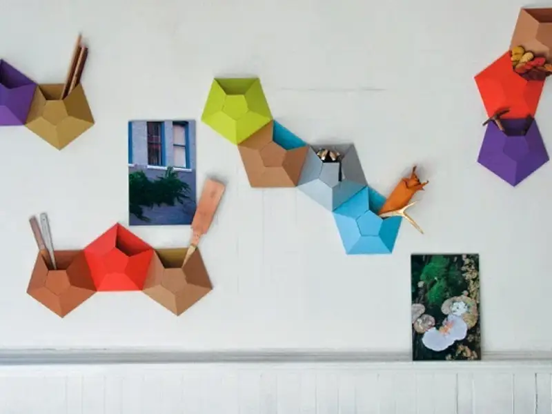 Buzunare de pereti realizate de Ampersand