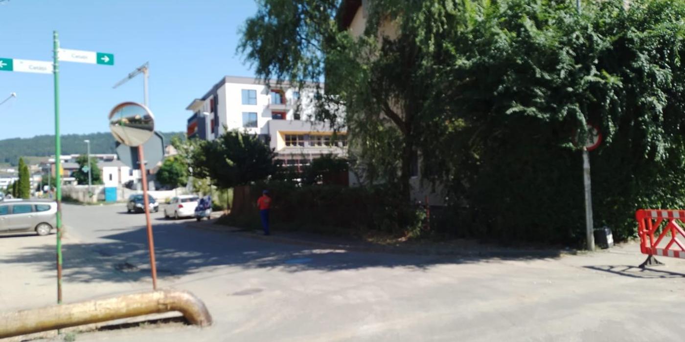 Se extind restricțiile de circulație pe strada Cetății, în intersecția cu strada Sub Cetate, în Florești