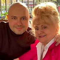 Cel mai chipeș bărbat din România, Mihai Mitoșeru, și-a tras o nouă iubită!
