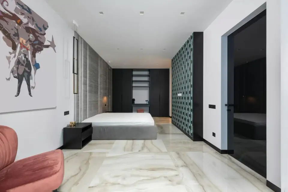Marble Flooring in the Bedroom: Advantages and Disadvantages