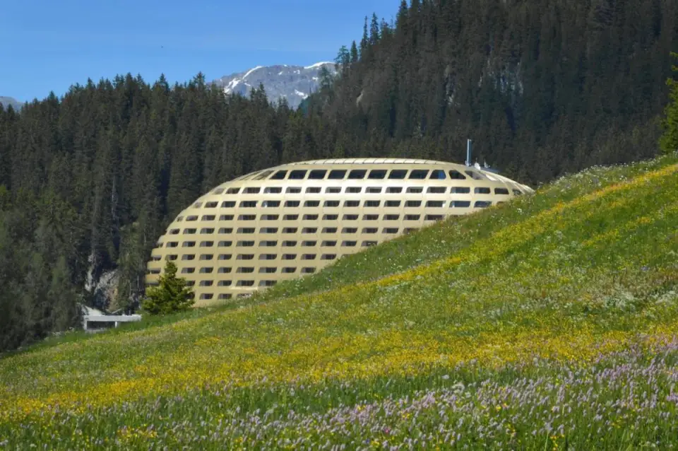 AlpenGold: An Architectural Gem in the Heart of the Swiss Alps