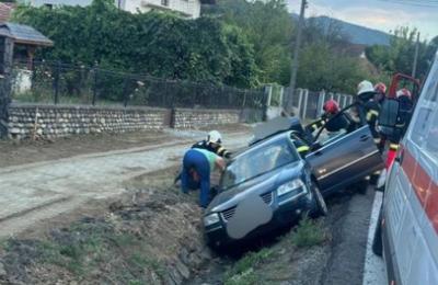 3 persoane din Județul Cluj au fost rănite astăzi, 29 august, într-un accident rutier produs în județul Vâlcea
