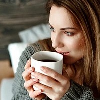 Cafeaua se scumpește cu până la 35%. Românii vor resimți efectele crizei globale