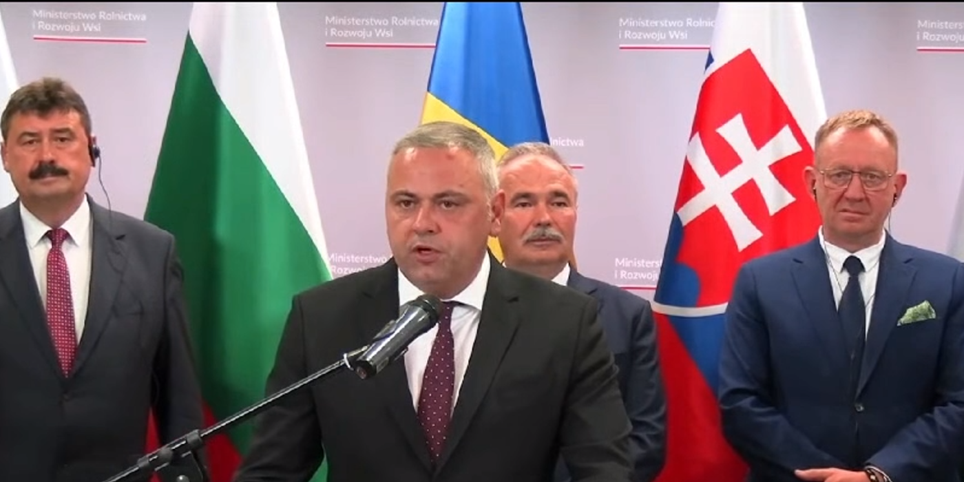 Ministrul Agriculturii: Suntem hotărâţi să-i sprijinim pe fermierii noştri să îşi valorifice corect producţia şi rezultatele muncii lor pentru a ne asigura tuturor securitatea alimentară