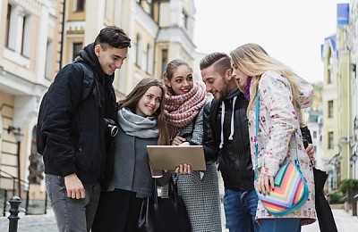 Cele mai căutate zone din București de către studenți și criteriile de selecție care influențează alegerea finală