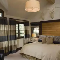 15 modele de draperii deosebite pentru dormitor